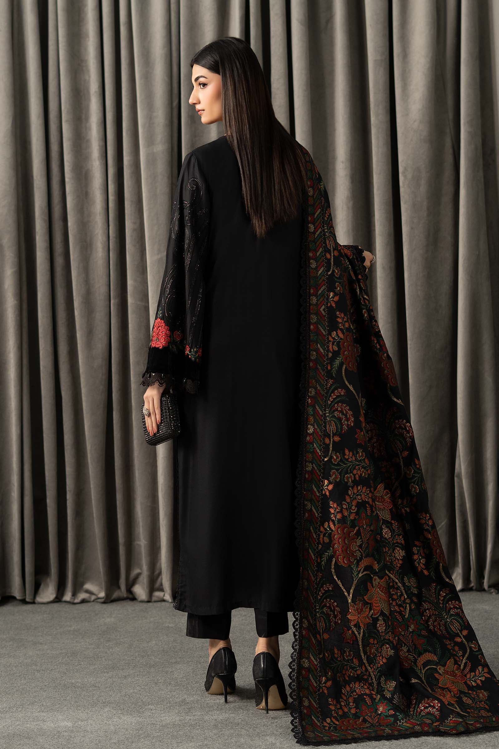 3 Piece Embroidered Linen Suit - Image 8