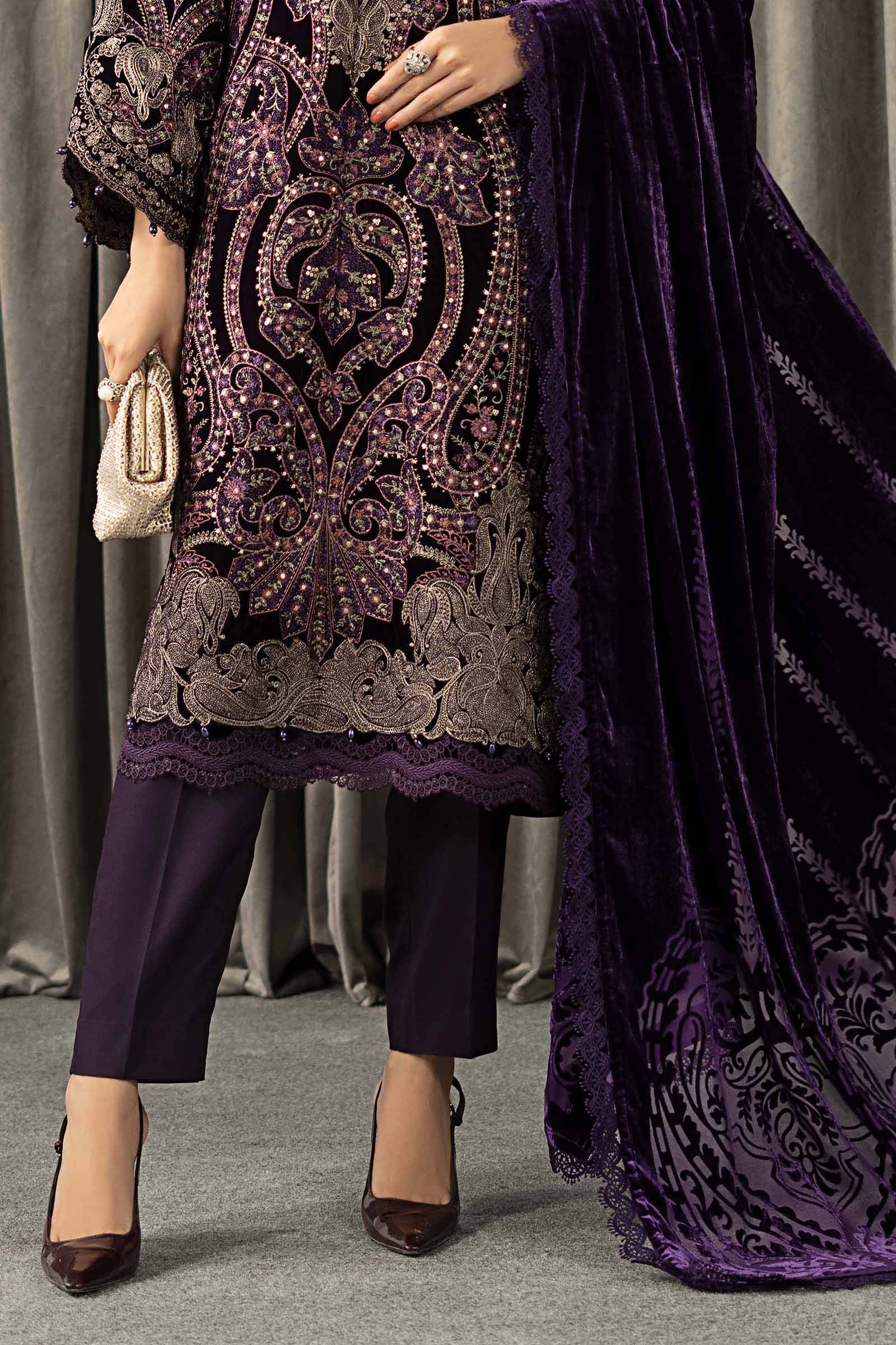 3 Piece Embroidered Velvet Suit - Image 5